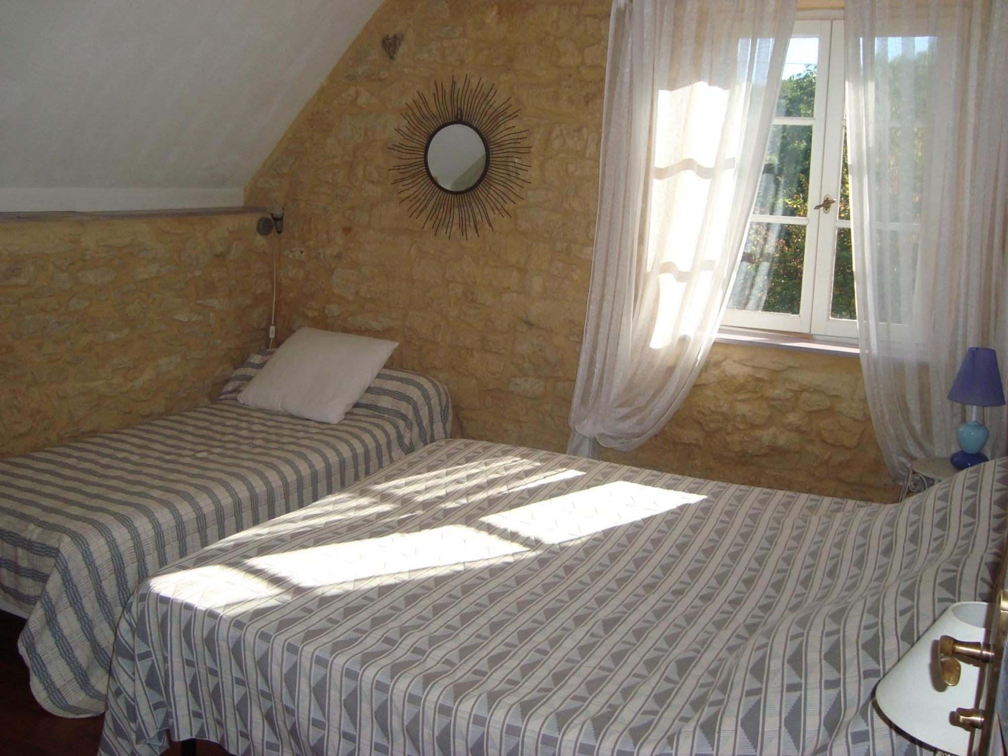 Le Bonheur Dans Notre Pre Villa Sainte-Mondane Стая снимка