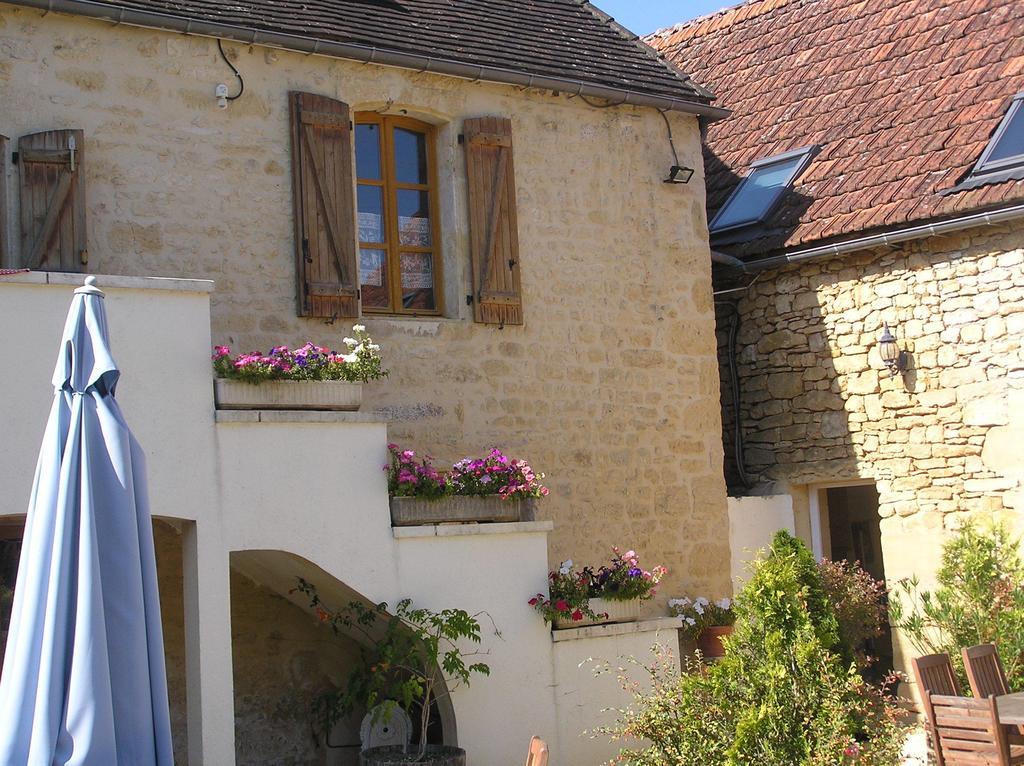 Le Bonheur Dans Notre Pre Villa Sainte-Mondane Екстериор снимка